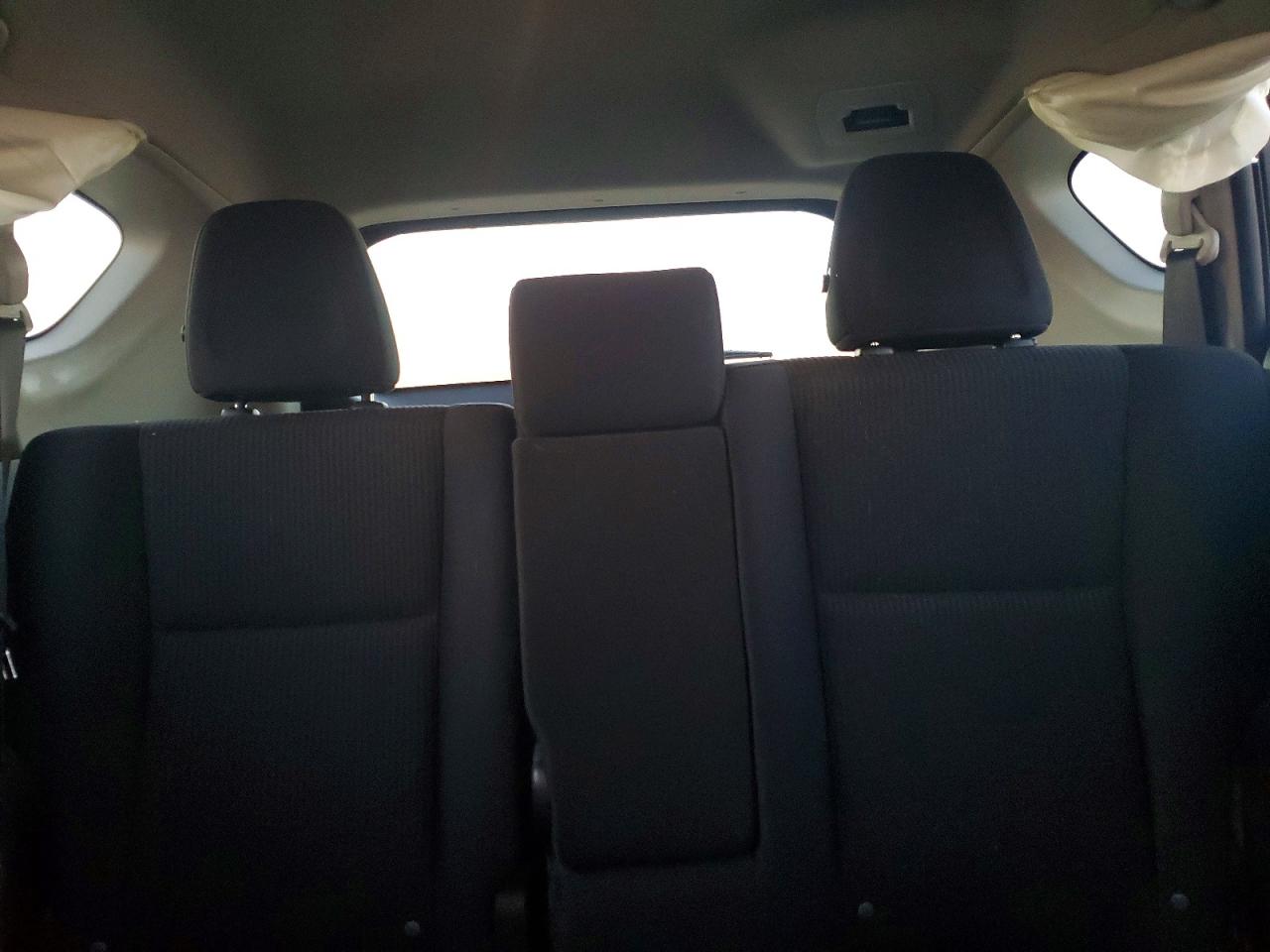 2016 TOYOTA RAV4 LE photo 10