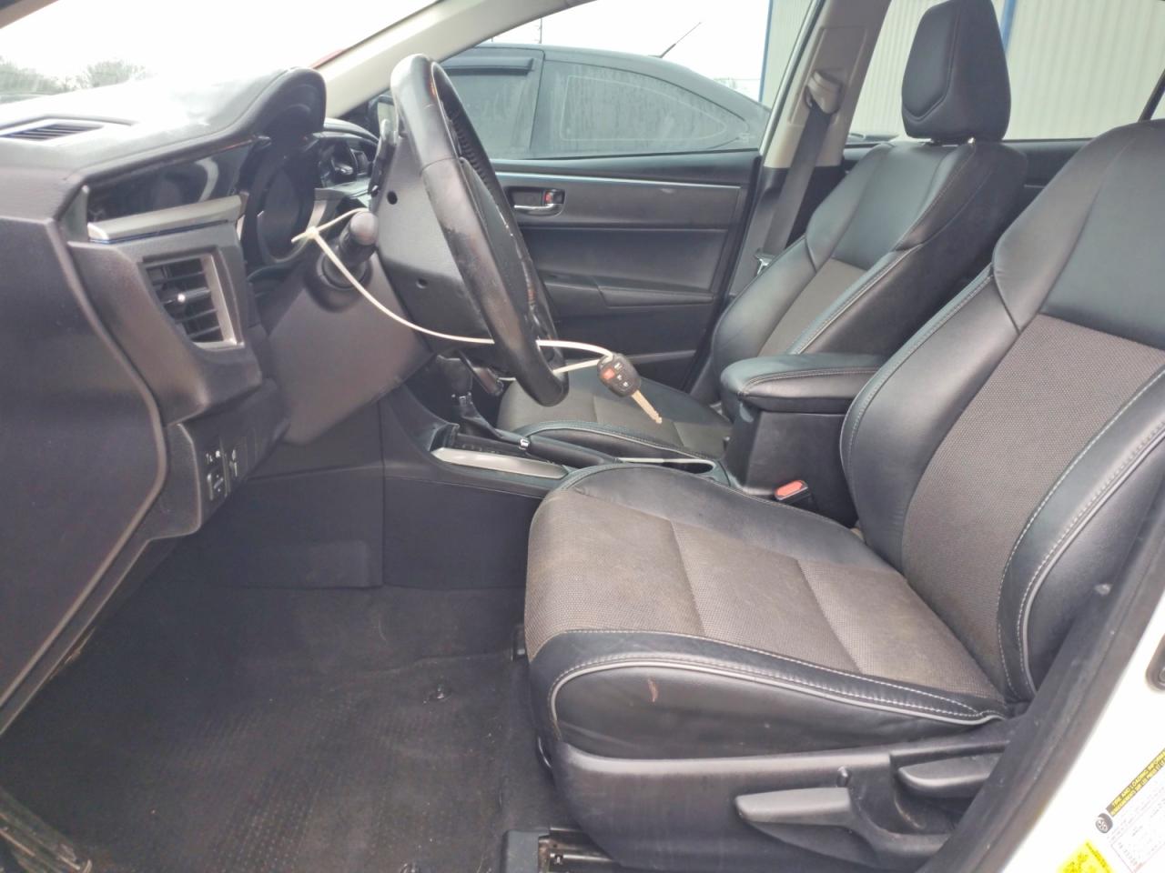 2016 TOYOTA COROLLA S PLUS photo 13