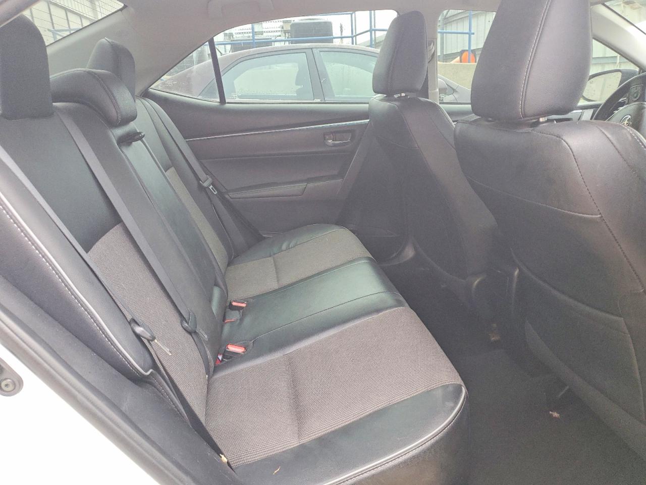 2016 TOYOTA COROLLA S PLUS photo 19