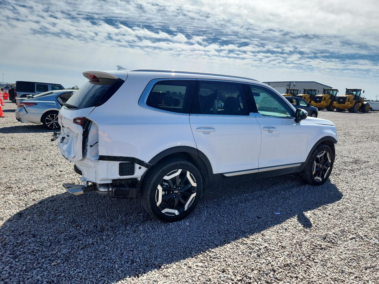 2025 KIA TELLURIDE S photo 5