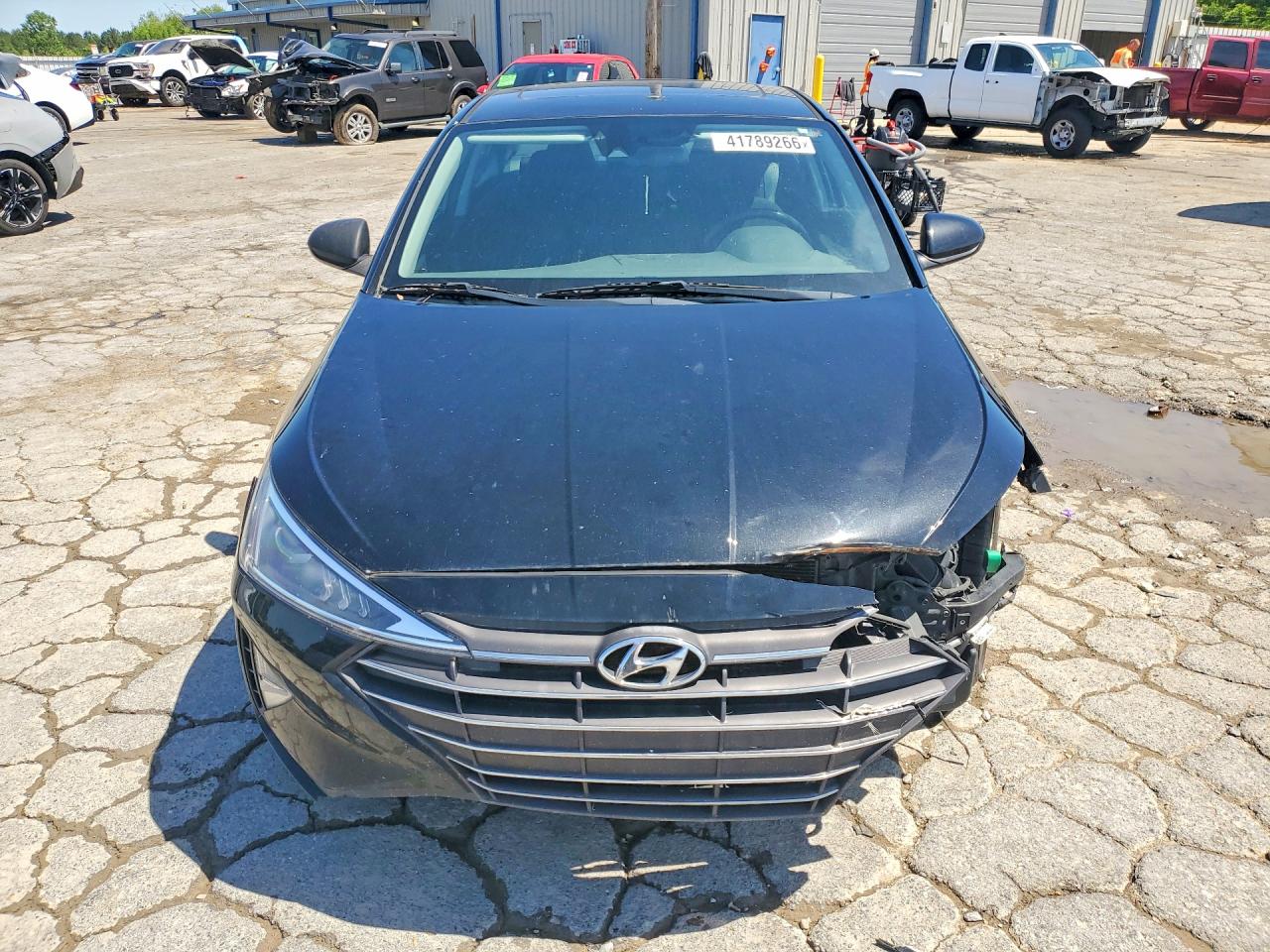 2019 HYUNDAI ELANTRA VALUE EDITION photo 13