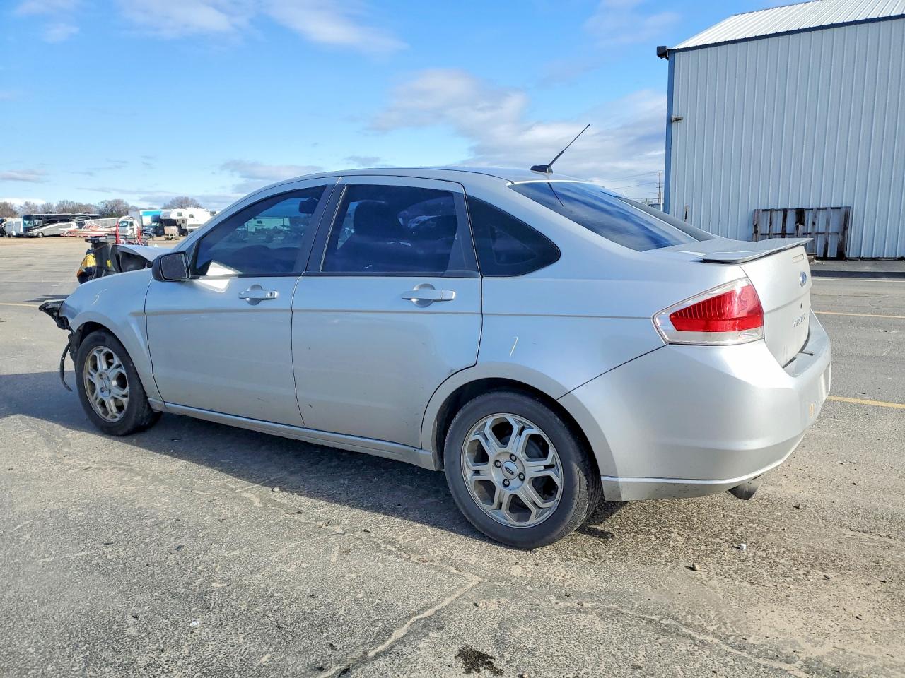 2009 FORD FOCUS SES photo 2