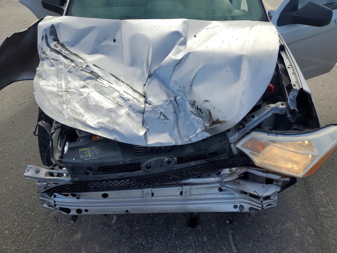 2009 FORD FOCUS SES photo 11