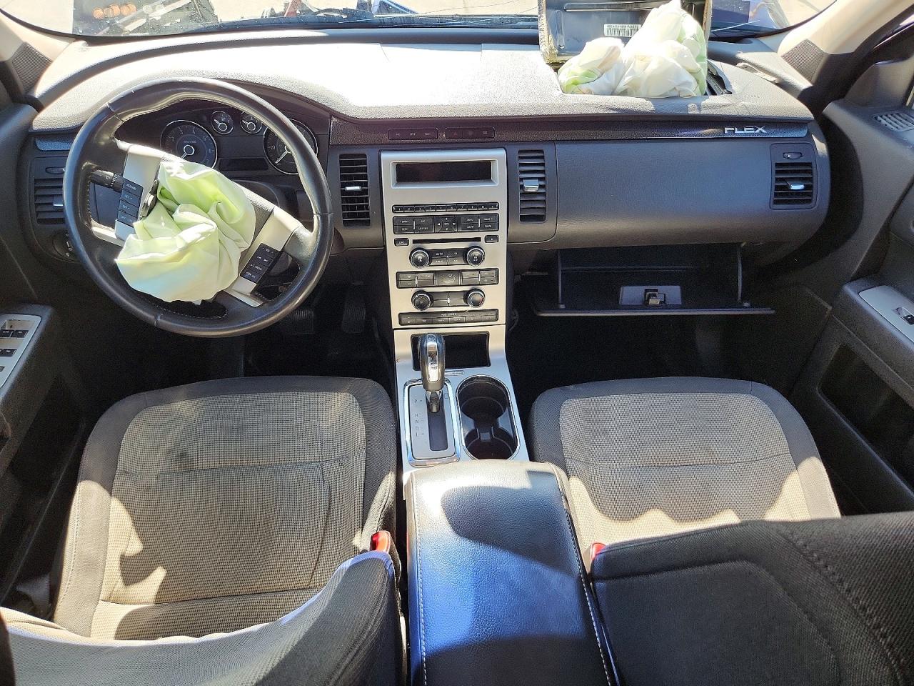 2011 FORD FLEX SE photo 8