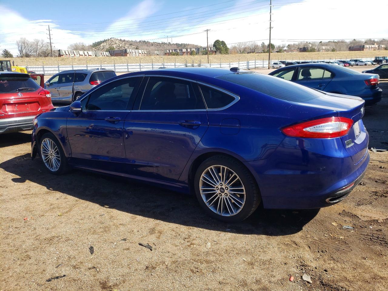 2013 FORD FUSION SE photo 2