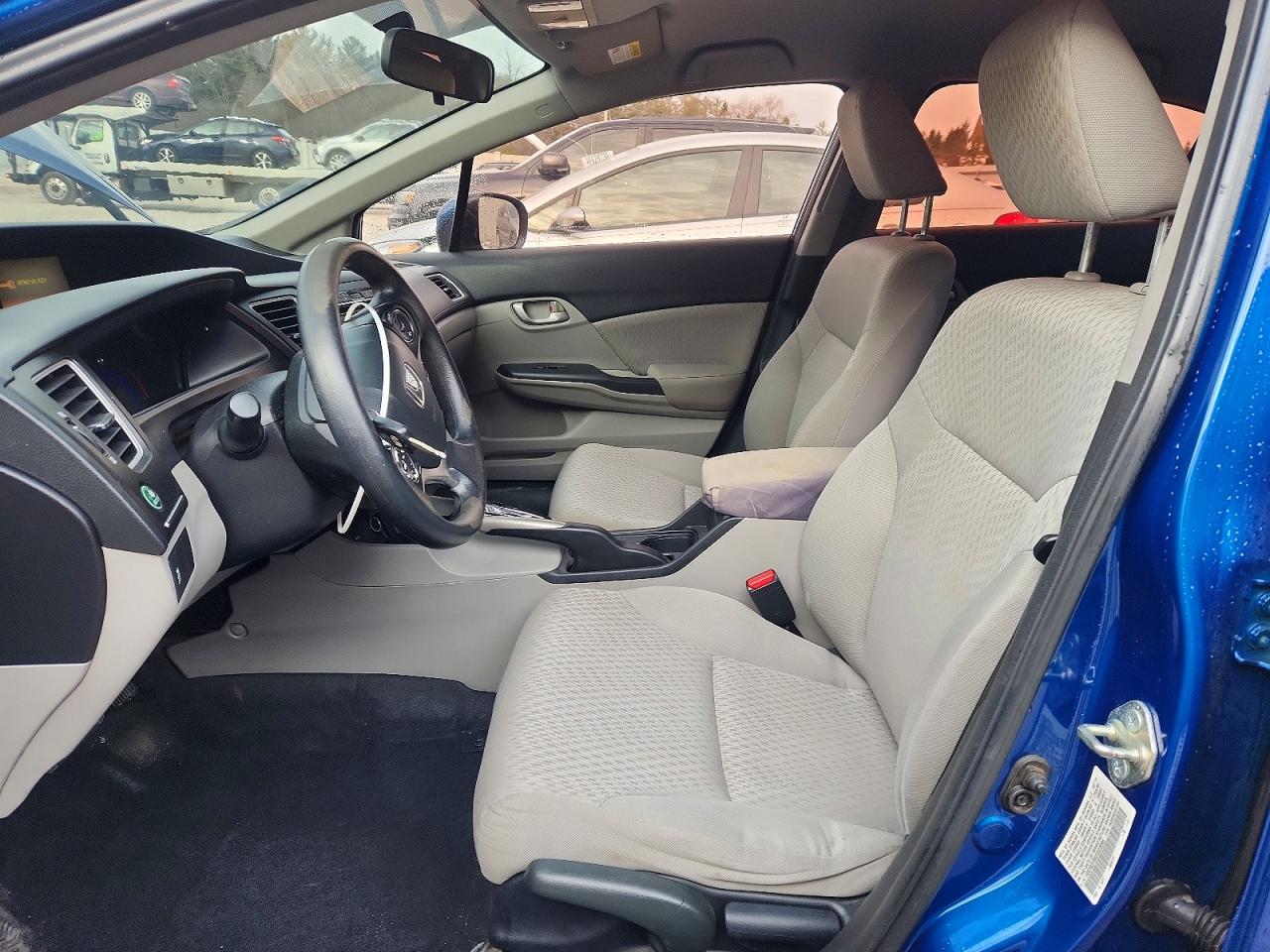 2014 HONDA CIVIC LX photo 13
