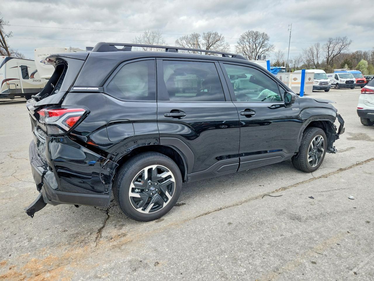 2025 SUBARU FORESTER PREMIUM photo 3