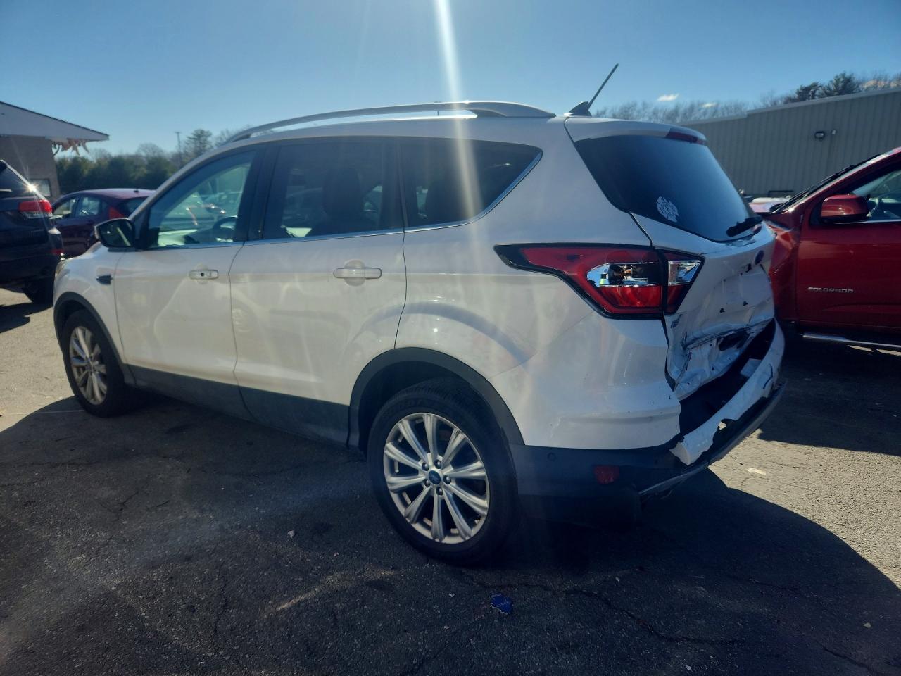 2018 FORD ESCAPE TITANIUM photo 3