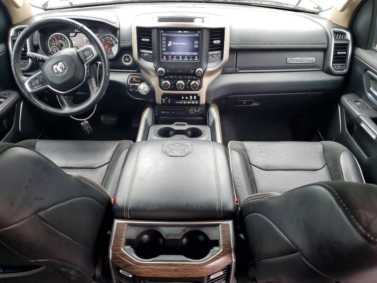 2019 RAM 1500 LARAMIE photo 8