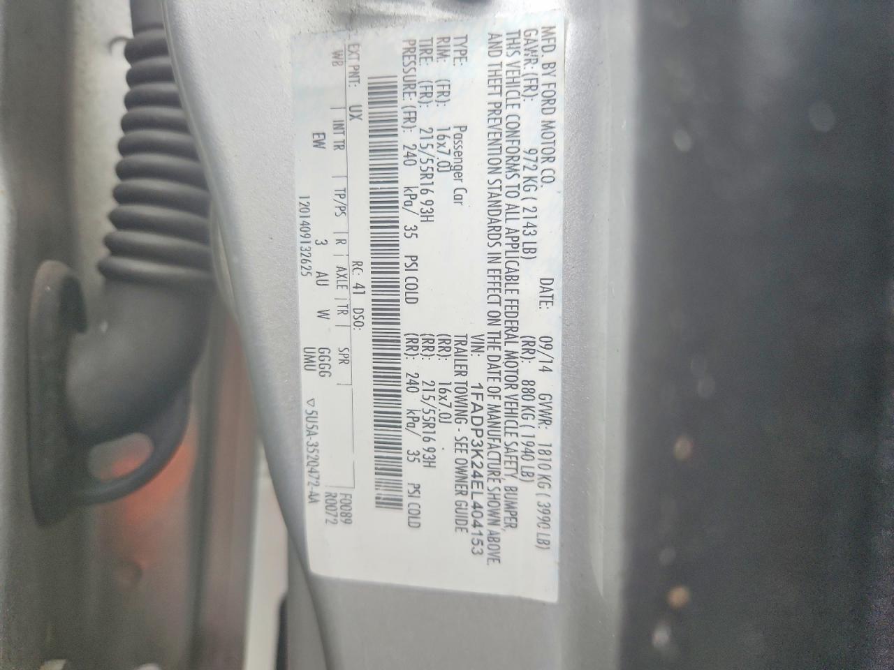 2014 FORD FOCUS SE photo 12