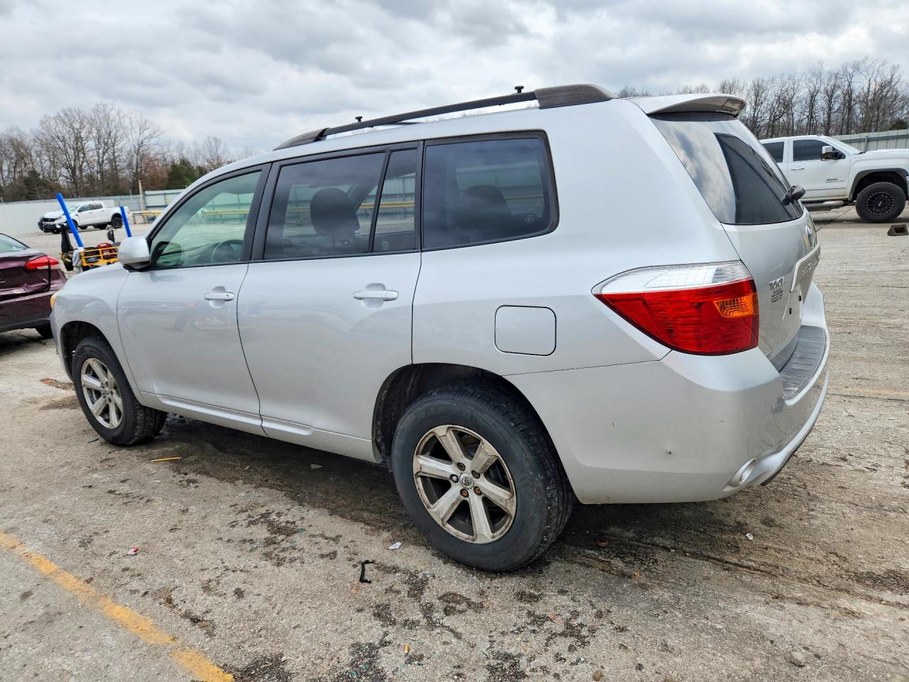 2008 TOYOTA HIGHLANDER BASE photo 3
