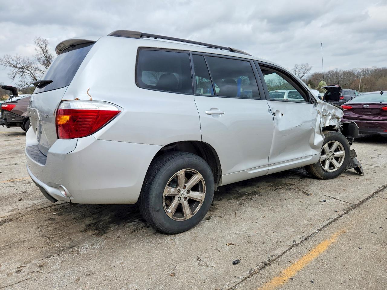 2008 TOYOTA HIGHLANDER BASE photo 5