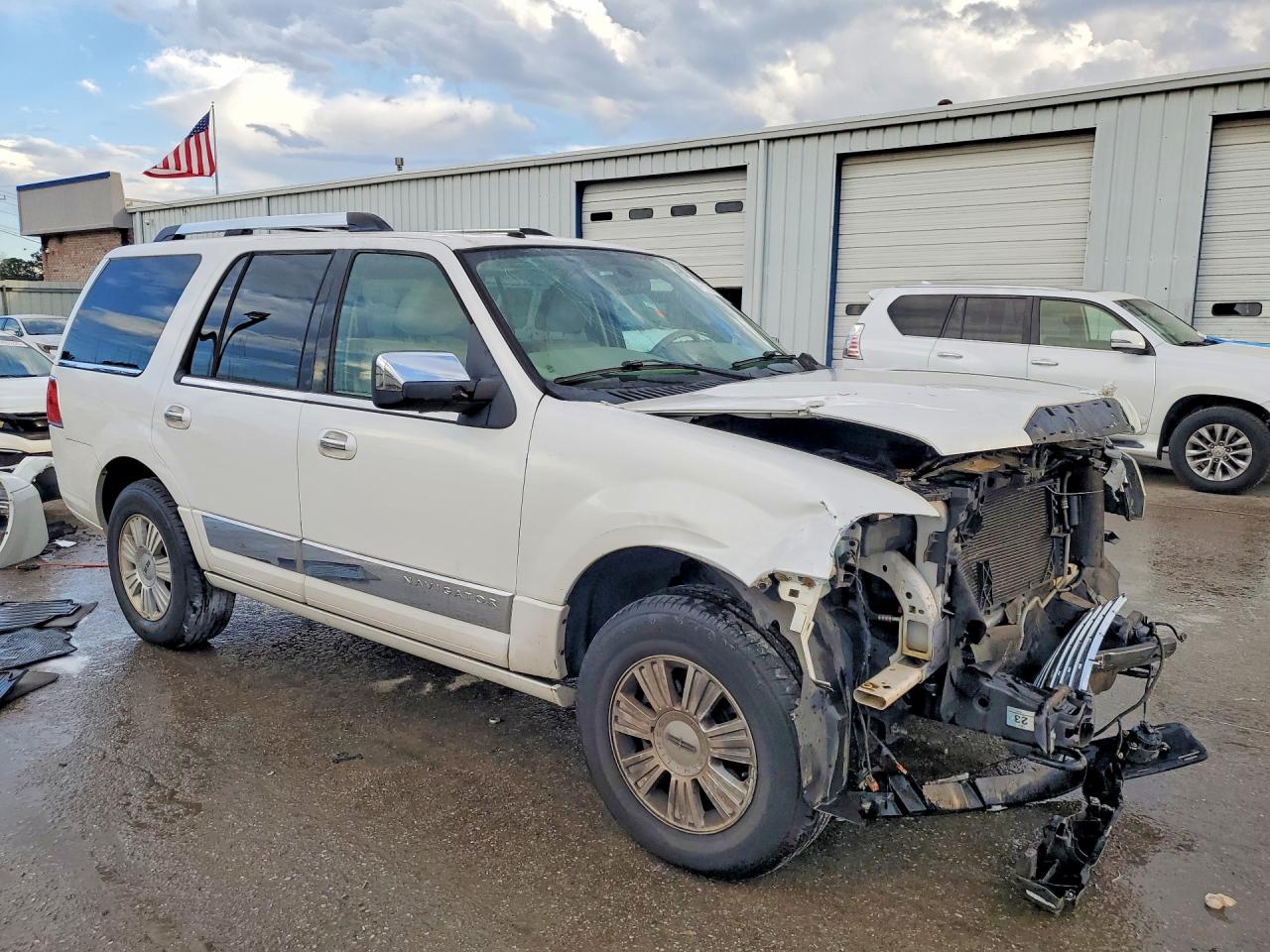 2009 LINCOLN NAVIGATOR photo 10
