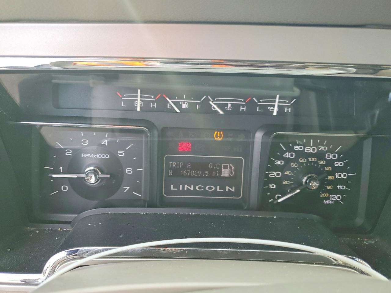 2009 LINCOLN NAVIGATOR photo 25