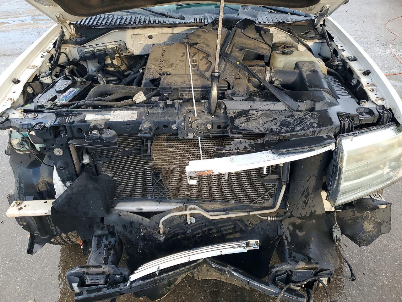 2009 LINCOLN NAVIGATOR photo 34