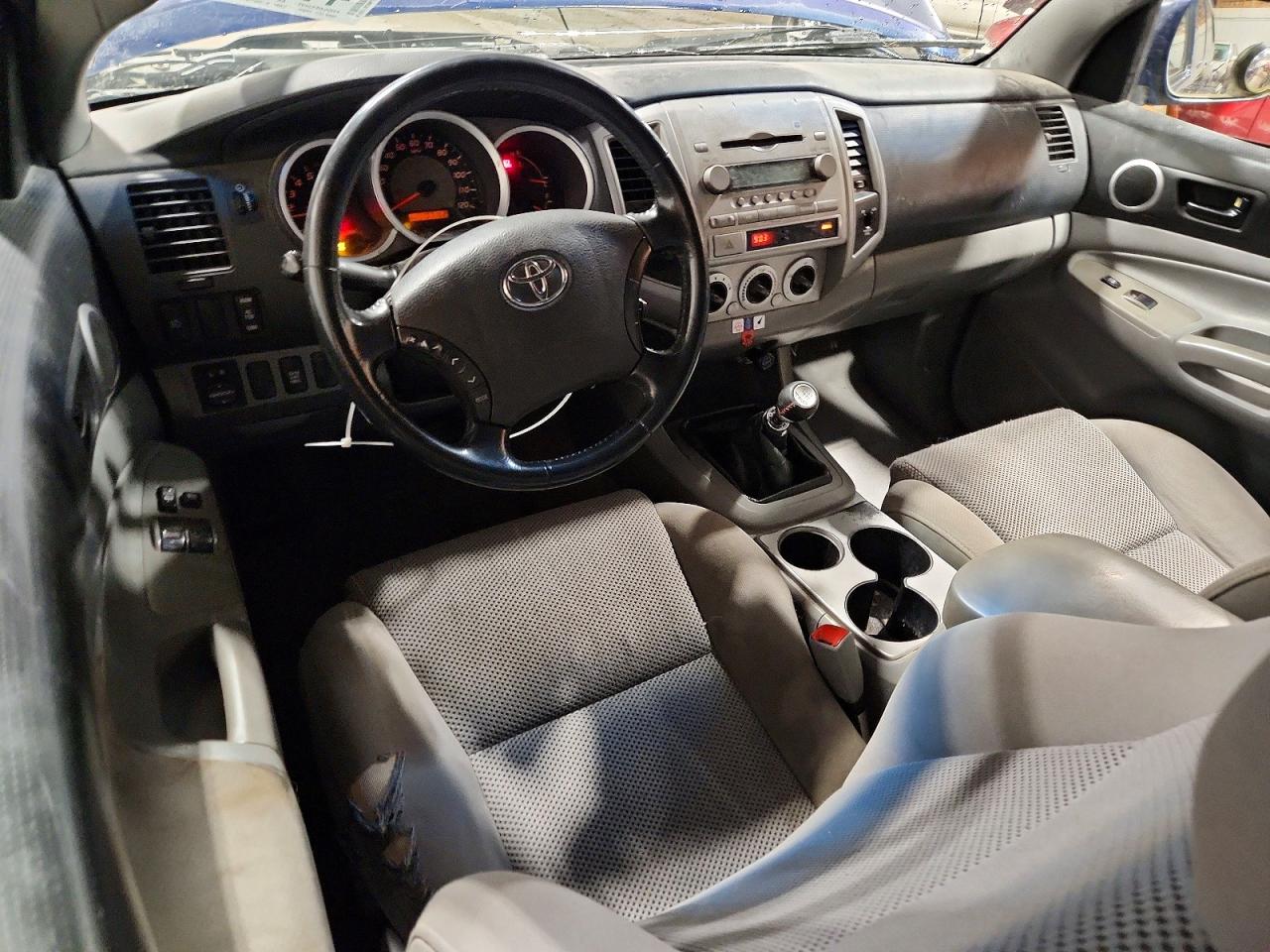 2006 TOYOTA TACOMA photo 8