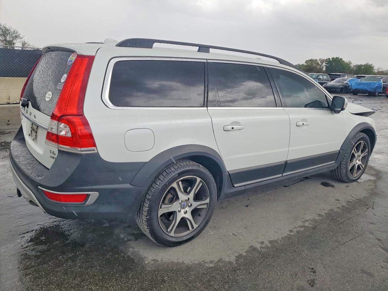 2015 VOLVO XC70 T6 PLATINUM photo 7
