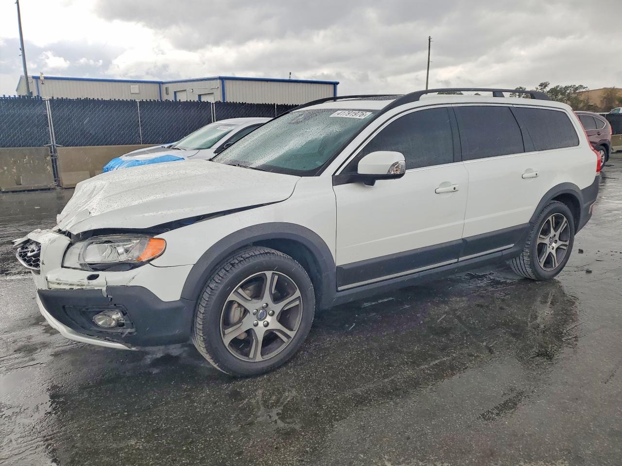 2015 VOLVO XC70