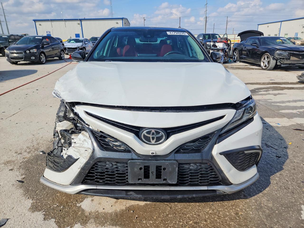 2021 TOYOTA CAMRY XSE V6 photo 5