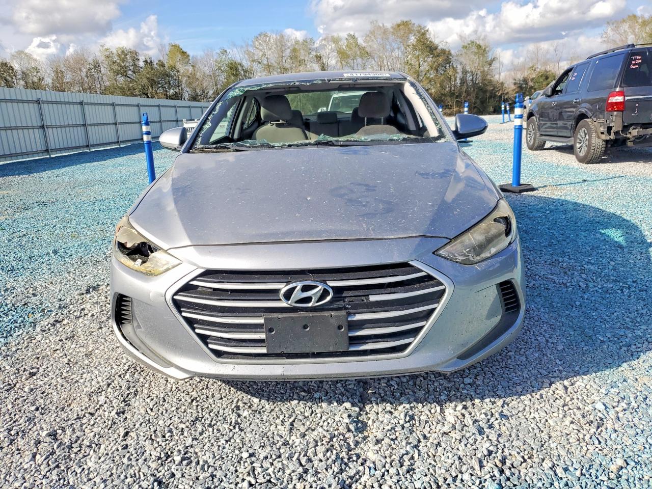 2017 HYUNDAI ELANTRA SE photo 9