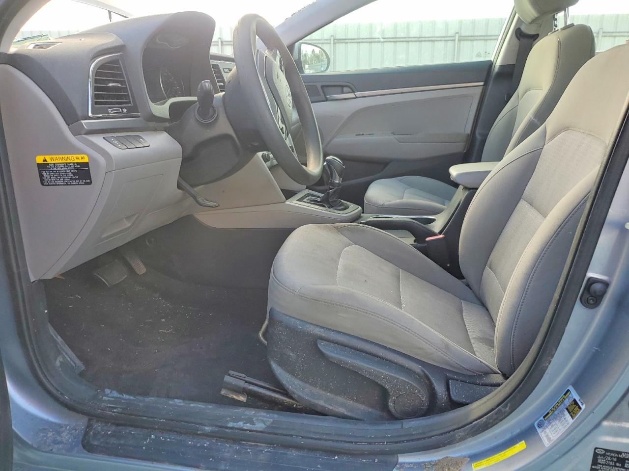 2017 HYUNDAI ELANTRA SE photo 13