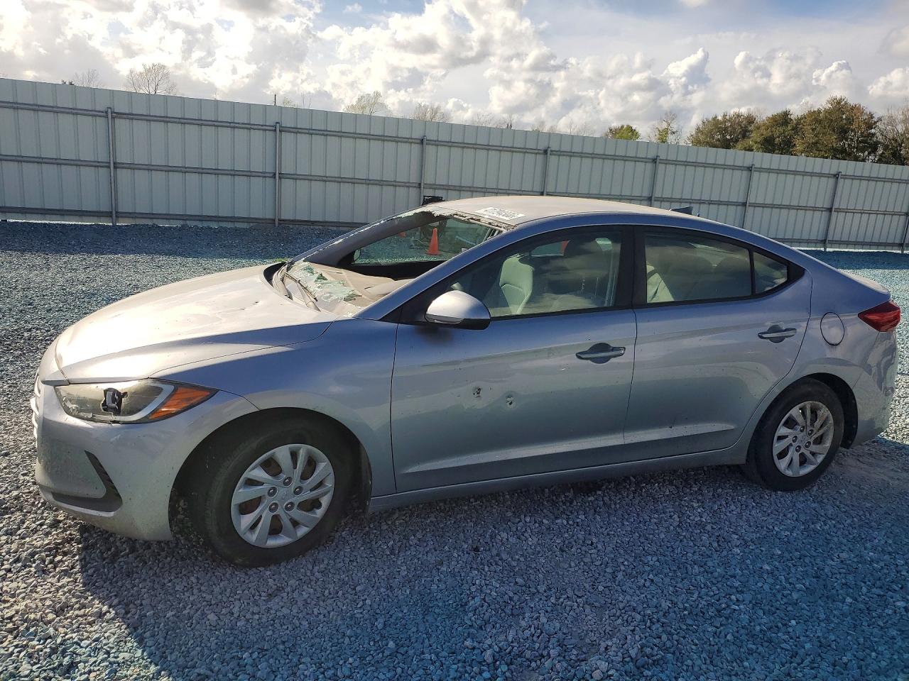 2017 HYUNDAI ELANTRA