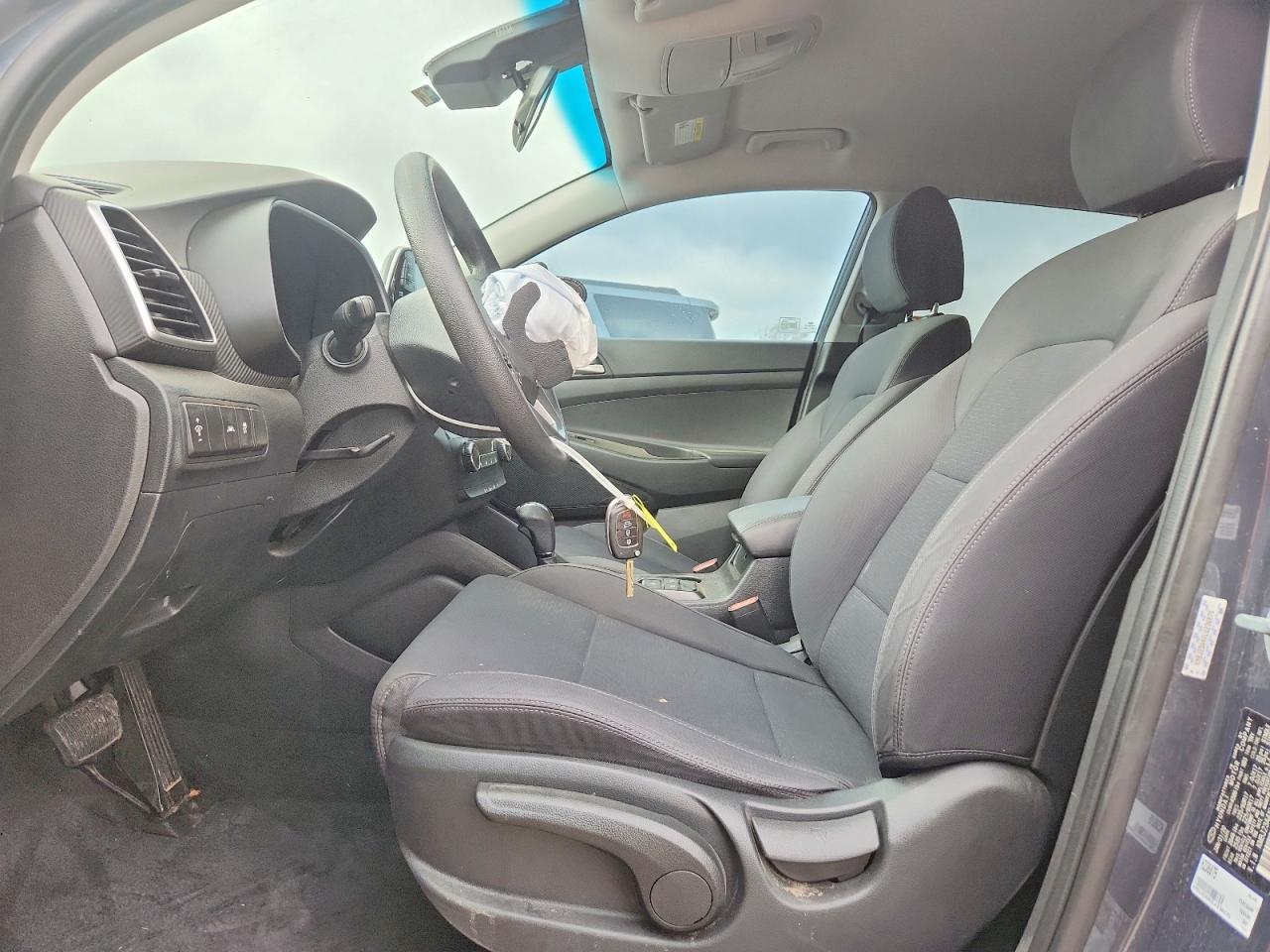 2020 HYUNDAI TUCSON SE photo 7
