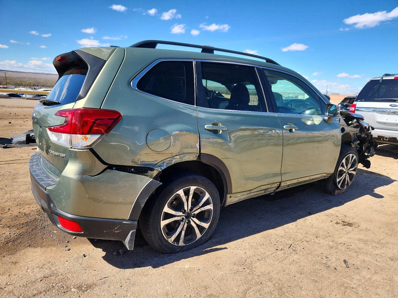 2019 SUBARU FORESTER LIMITED photo 3