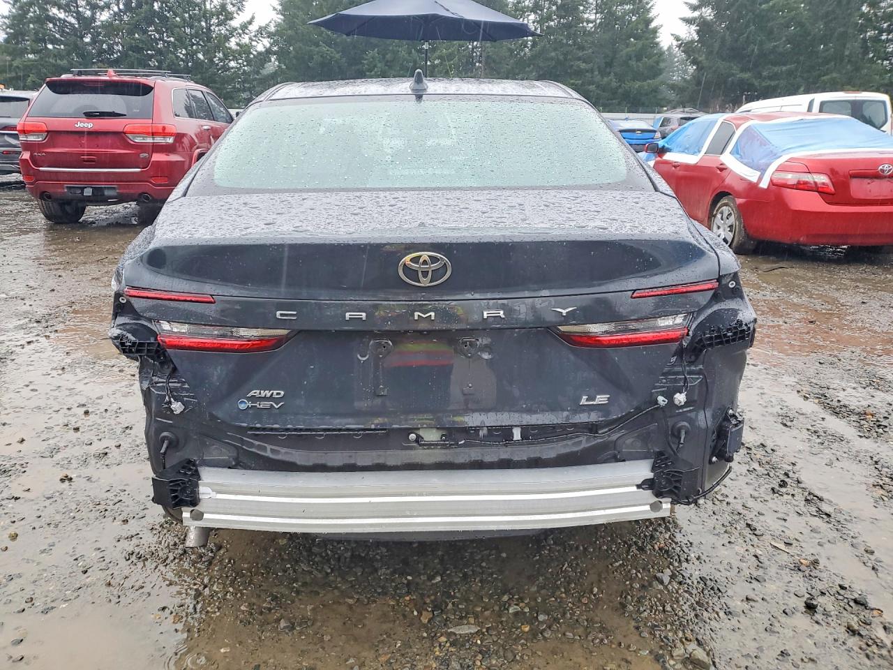 2025 TOYOTA CAMRY LE photo 6