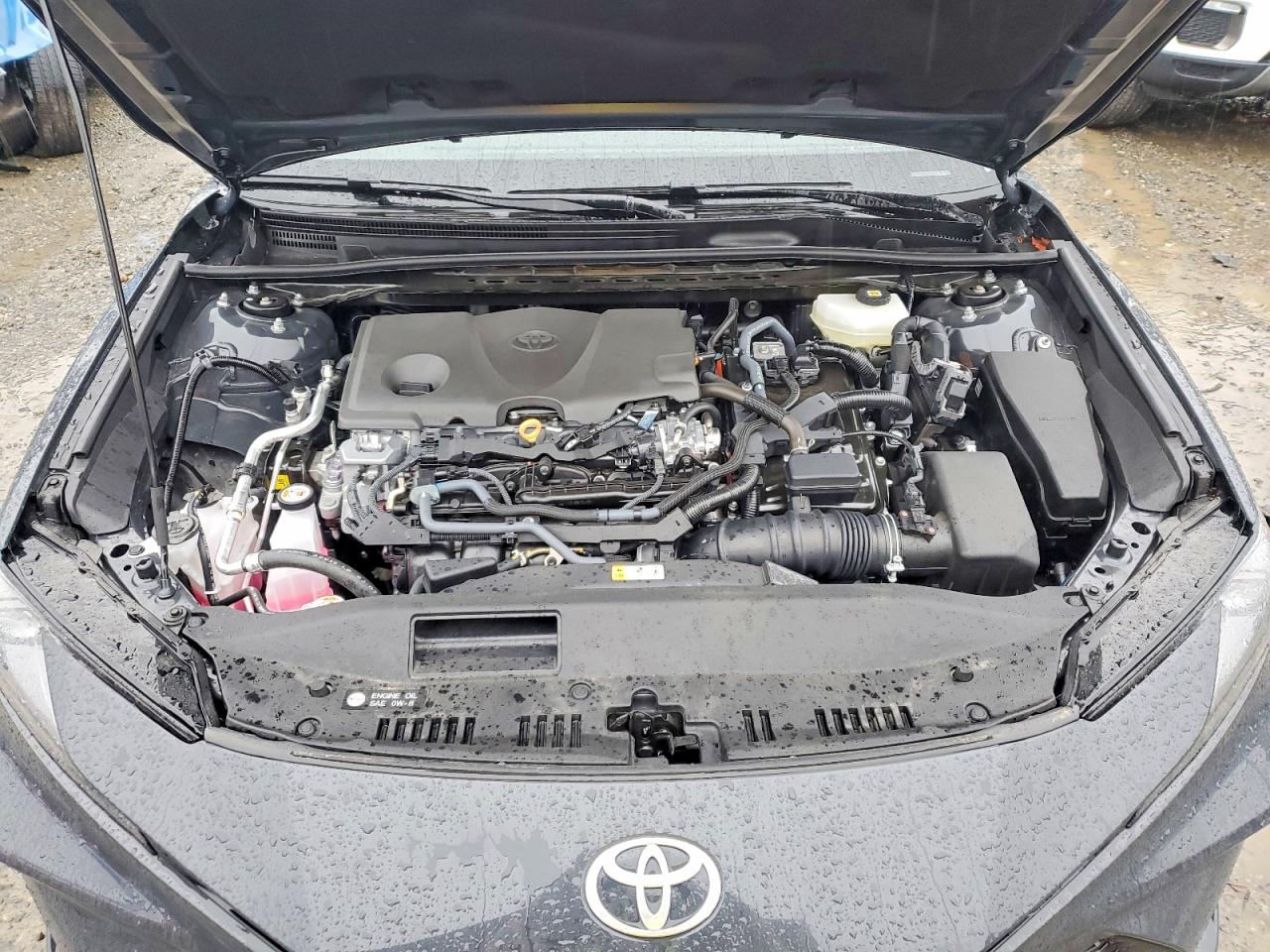 2025 TOYOTA CAMRY LE photo 11