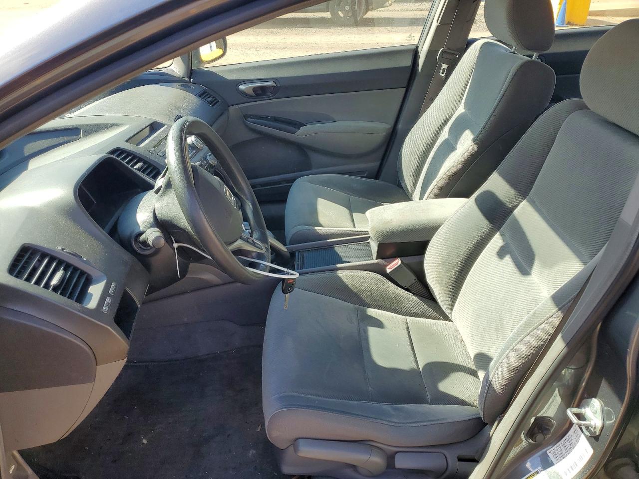 2010 HONDA CIVIC LX photo 7