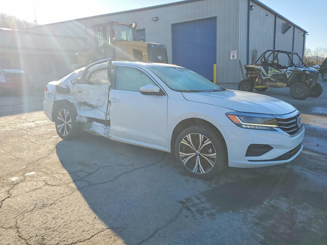 2021 VOLKSWAGEN PASSAT SE photo 4