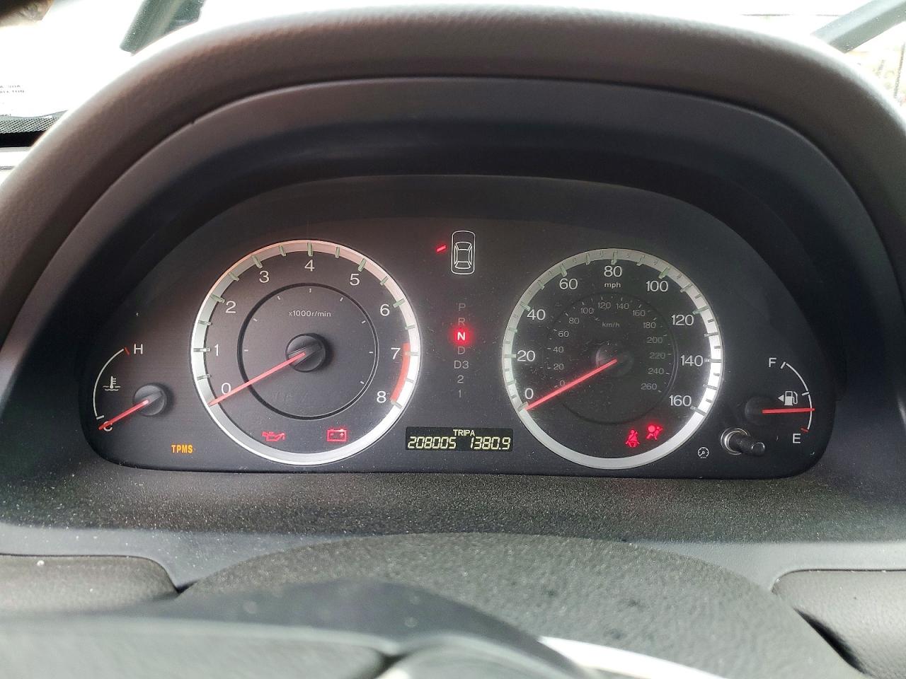 2010 HONDA ACCORD LX photo 17