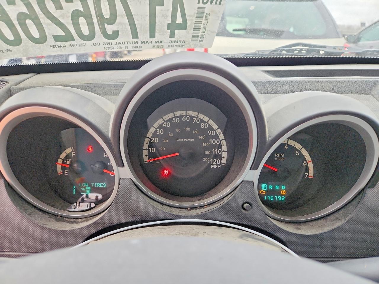 2008 DODGE NITRO SLT photo 9