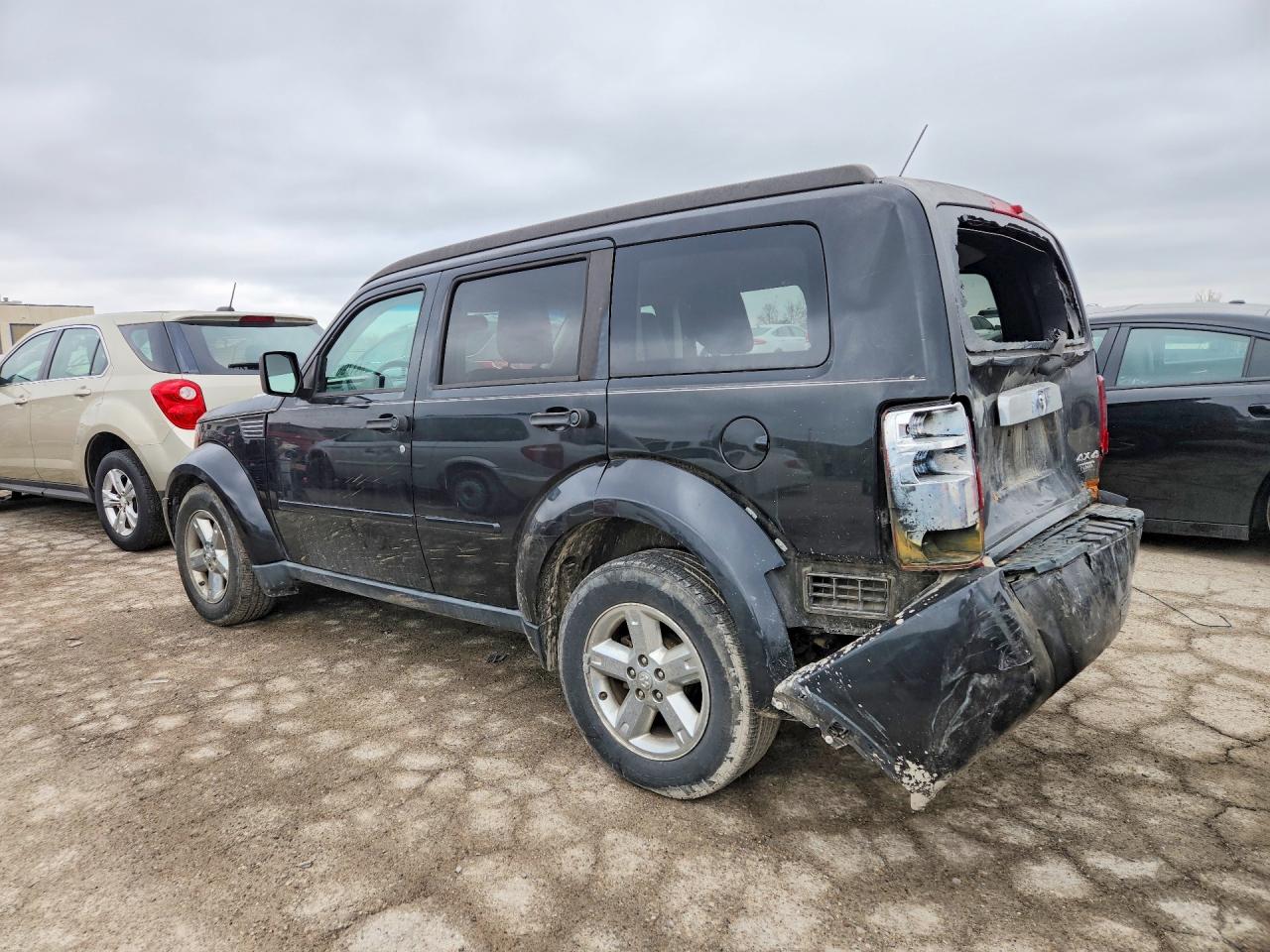 2008 DODGE NITRO SLT photo 2