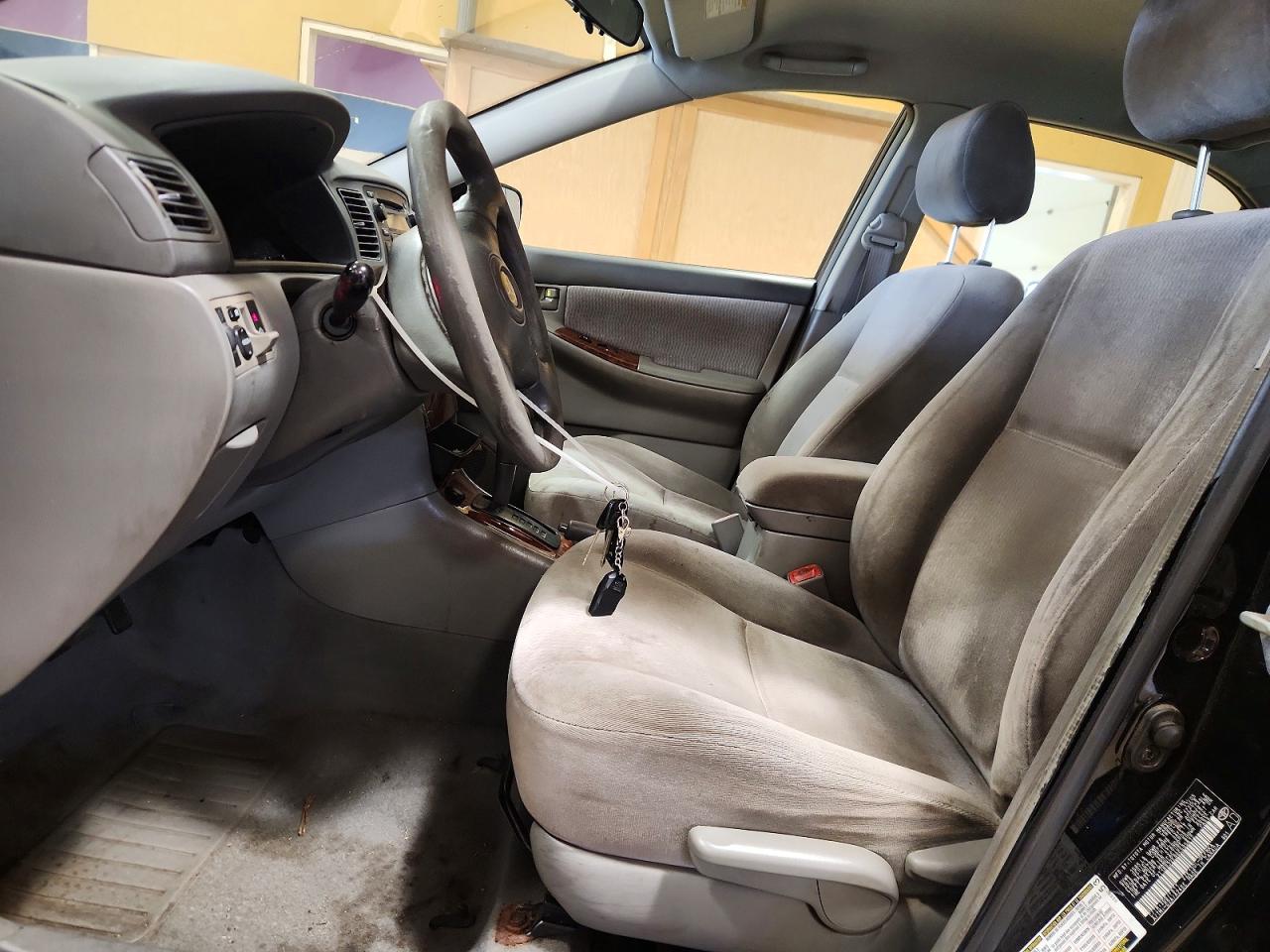 2006 TOYOTA COROLLA LE photo 7