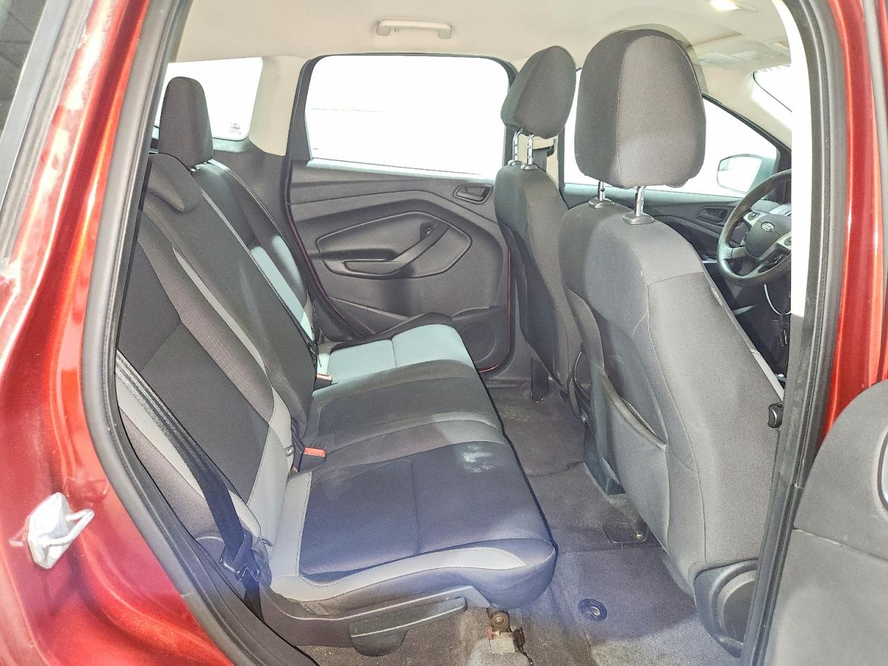 2014 FORD ESCAPE S photo 31