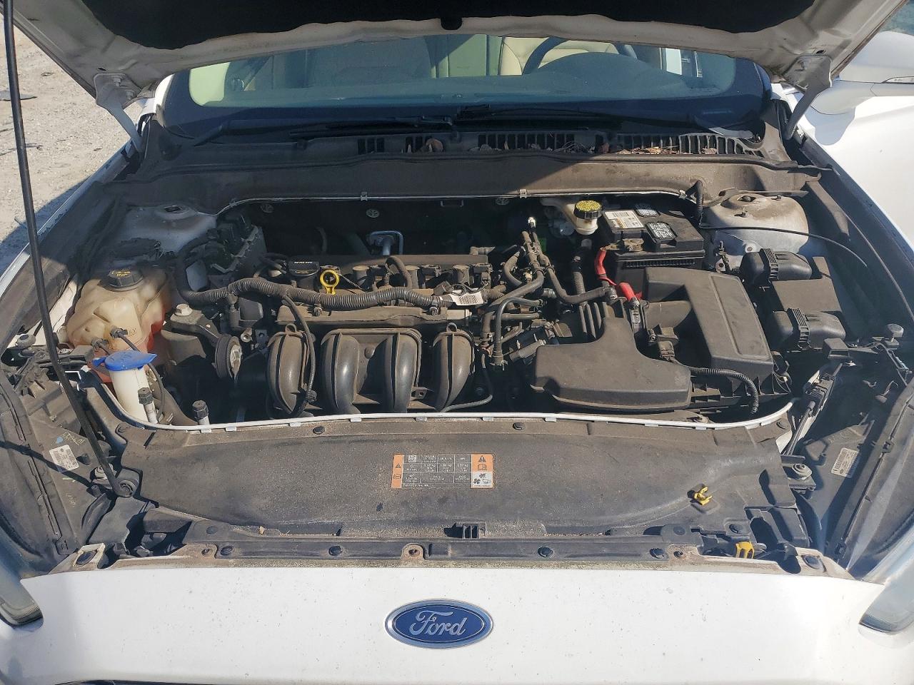 2013 FORD FUSION SE photo 31
