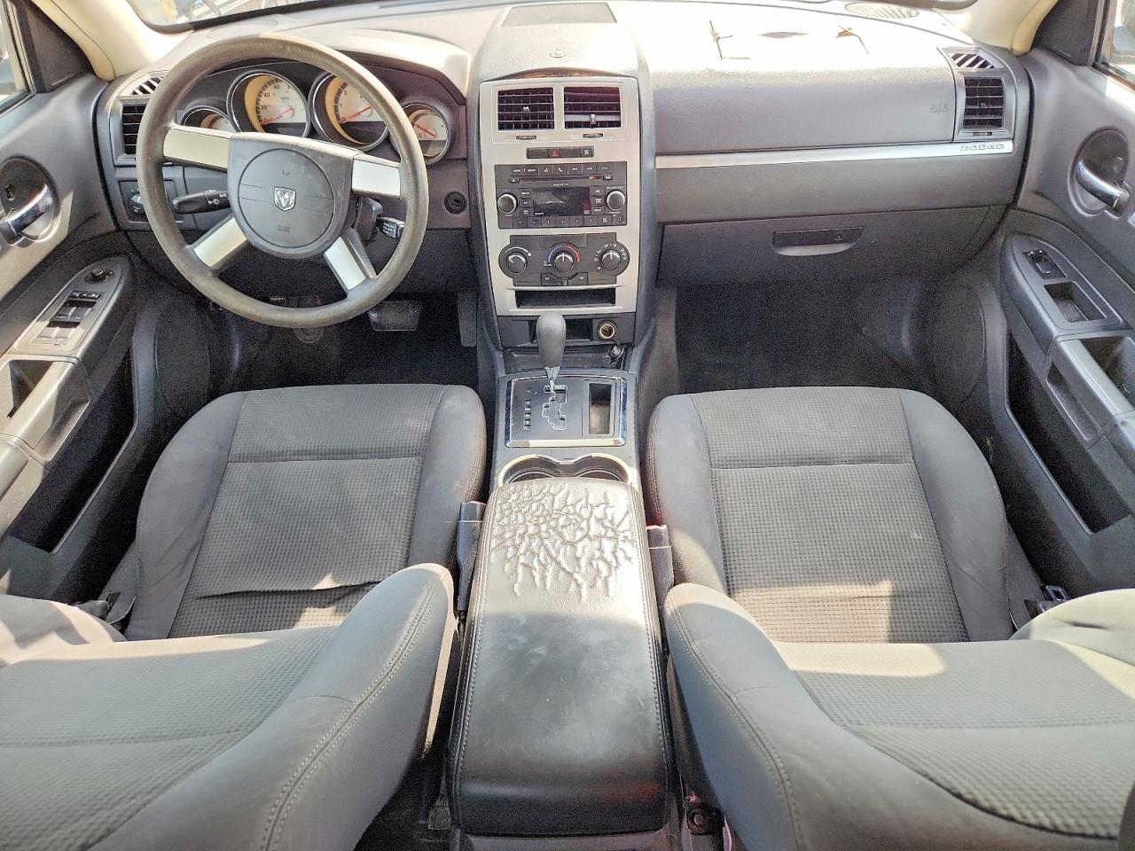 2010 DODGE CHARGER SXT photo 15
