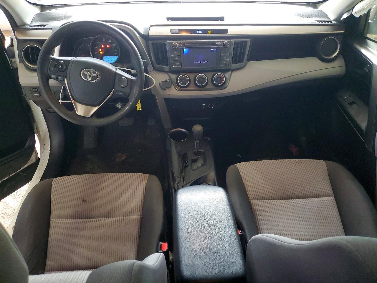2013 TOYOTA RAV4 LE photo 15