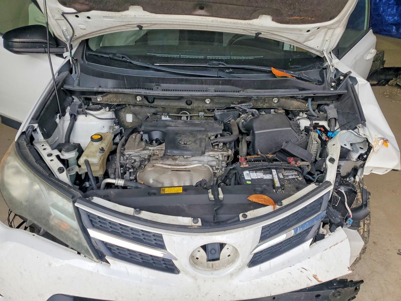 2013 TOYOTA RAV4 LE photo 23