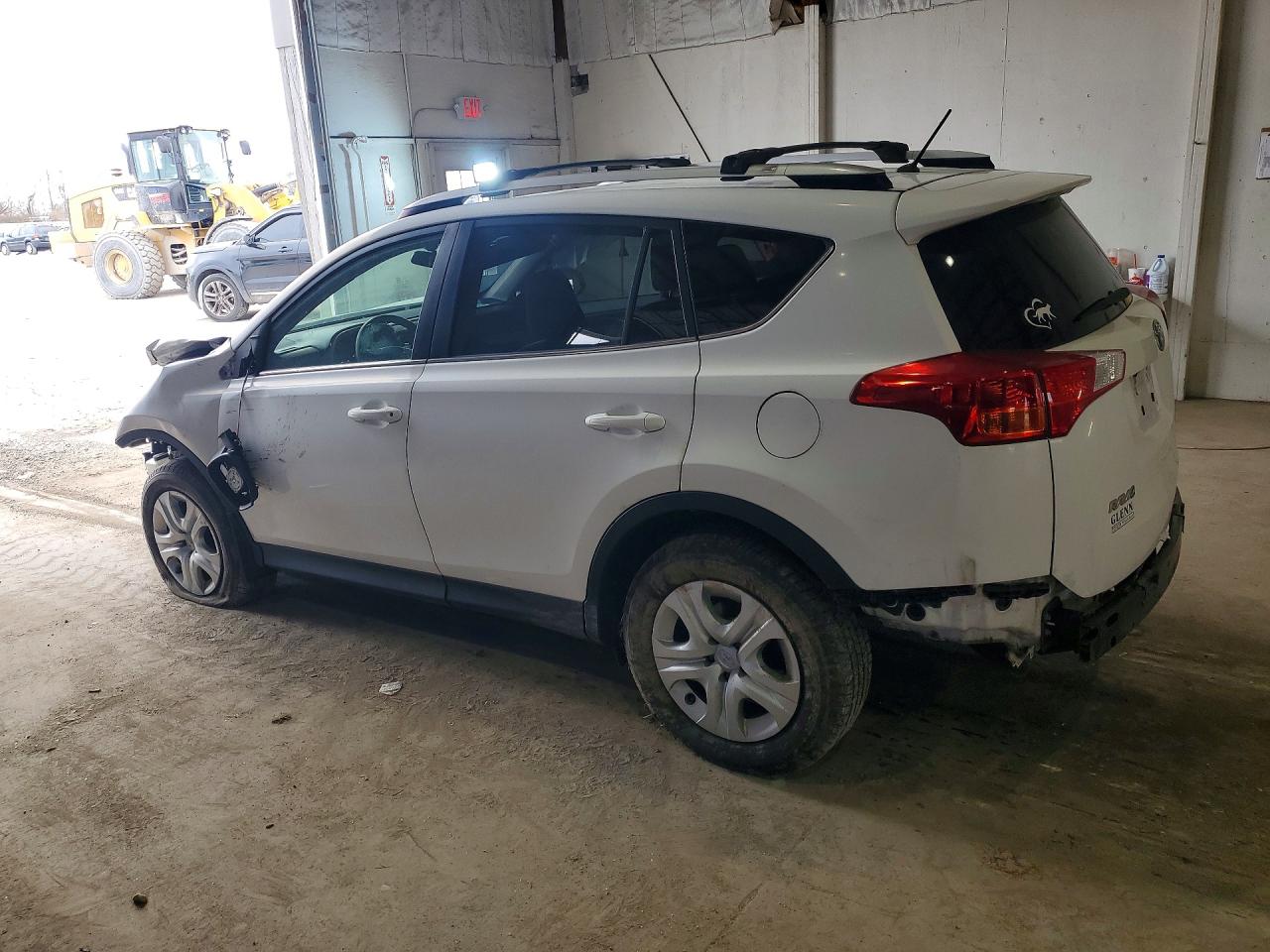 2013 TOYOTA RAV4 LE photo 3