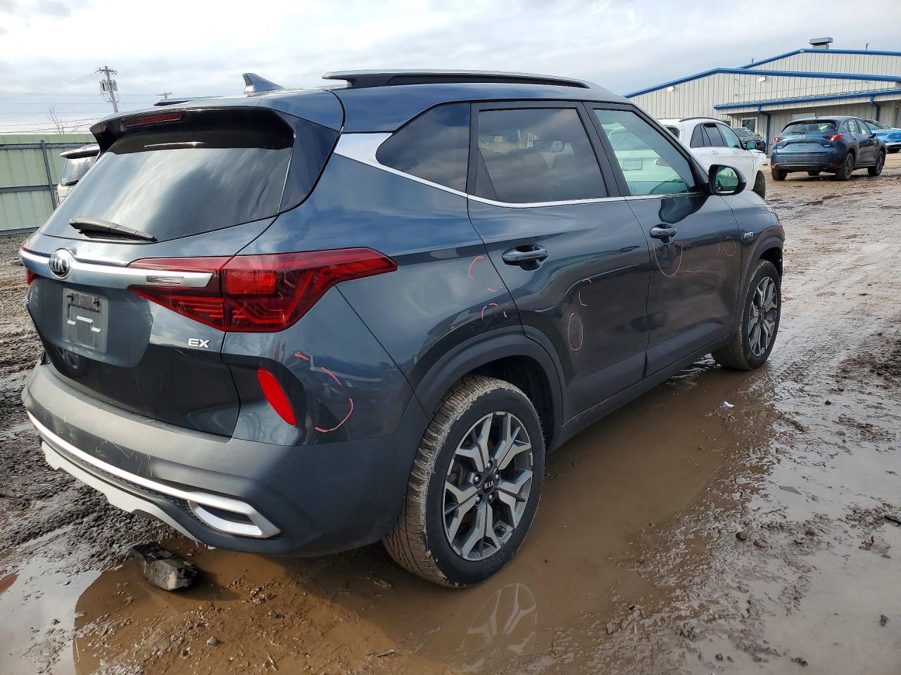 2021 KIA SELTOS EX photo 5