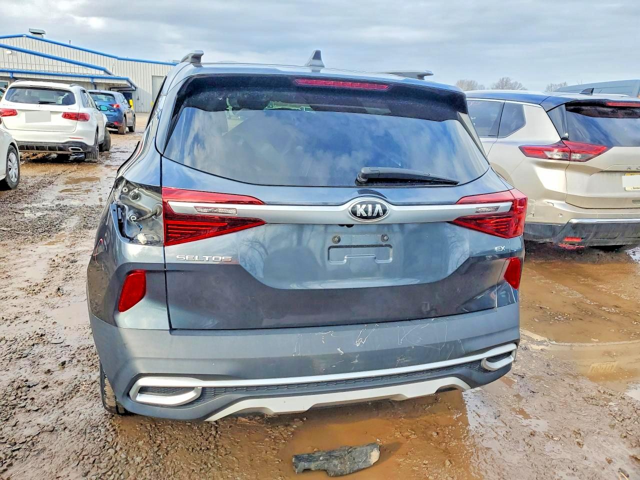 2021 KIA SELTOS EX photo 11