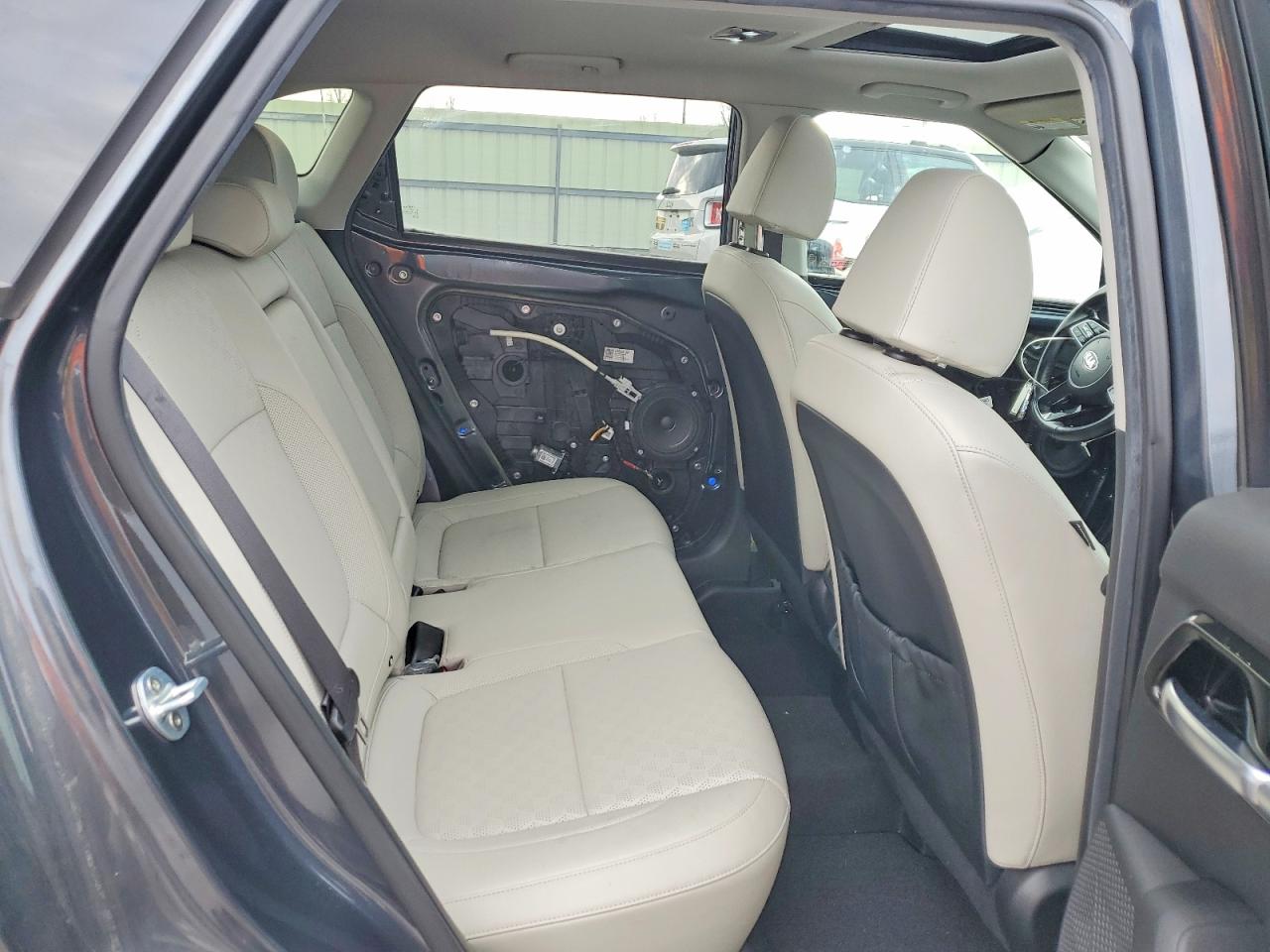 2021 KIA SELTOS EX photo 21