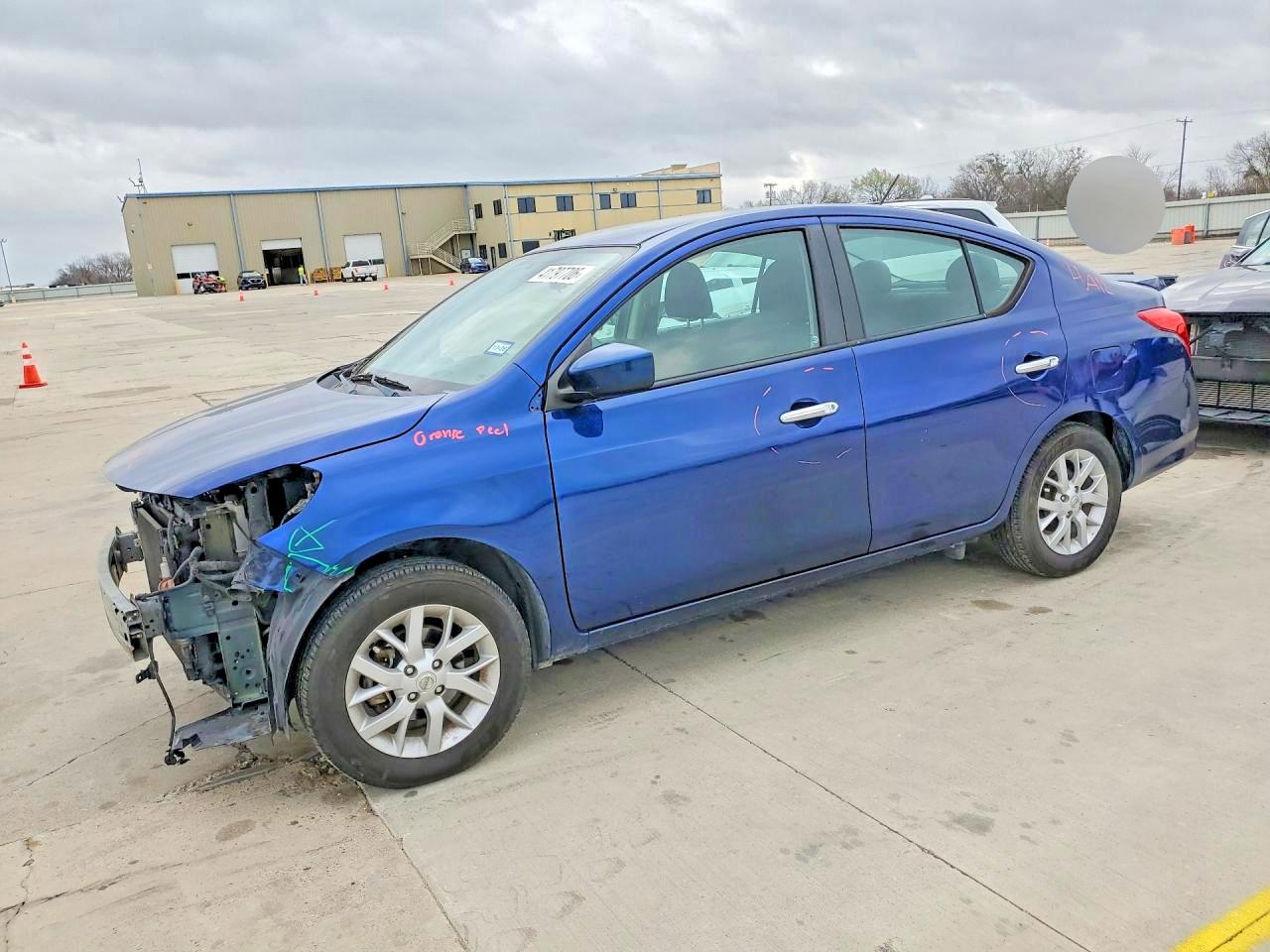 2018 NISSAN VERSA