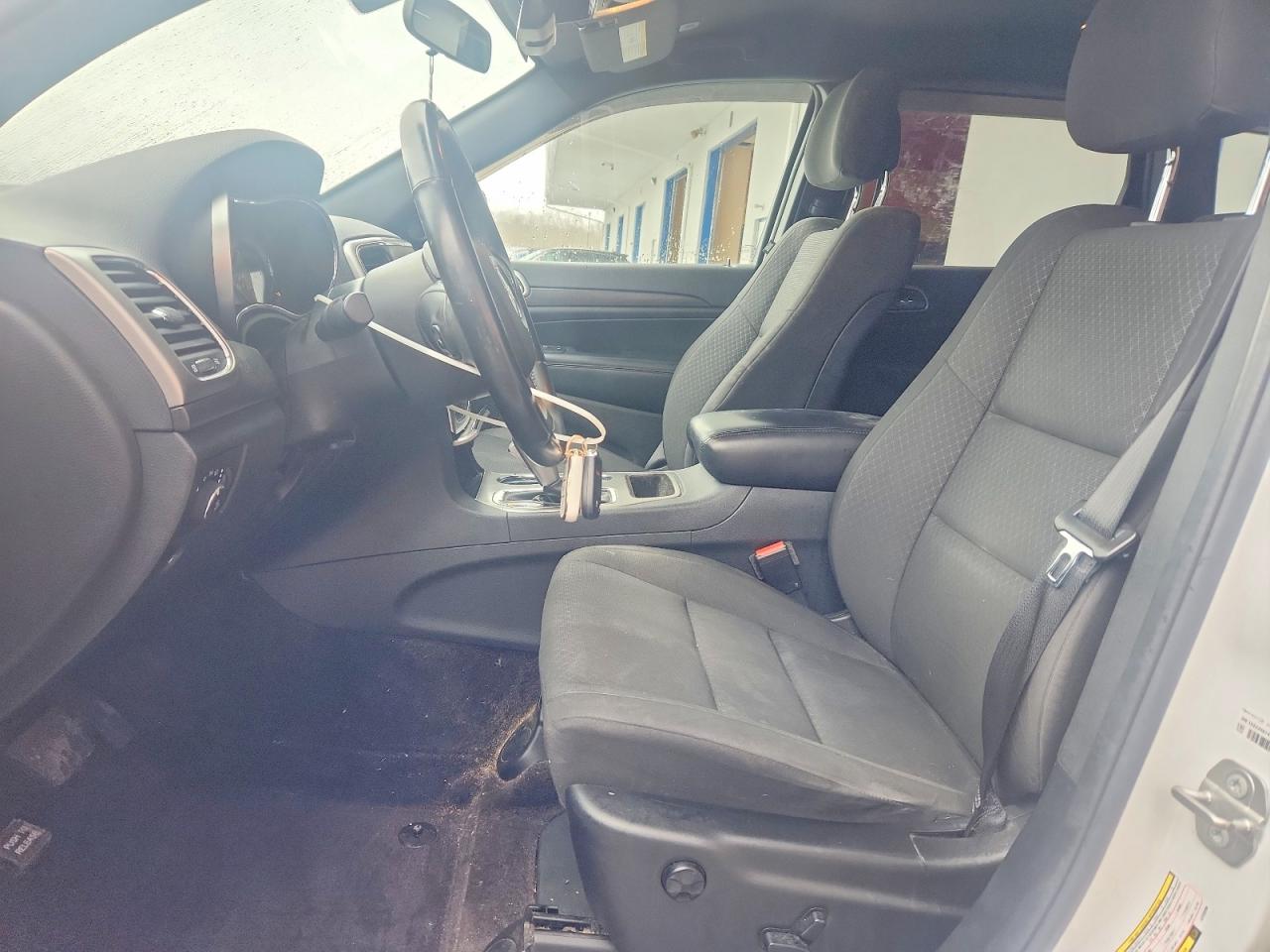 2018 JEEP GRAND CHEROKEE LAREDO photo 19