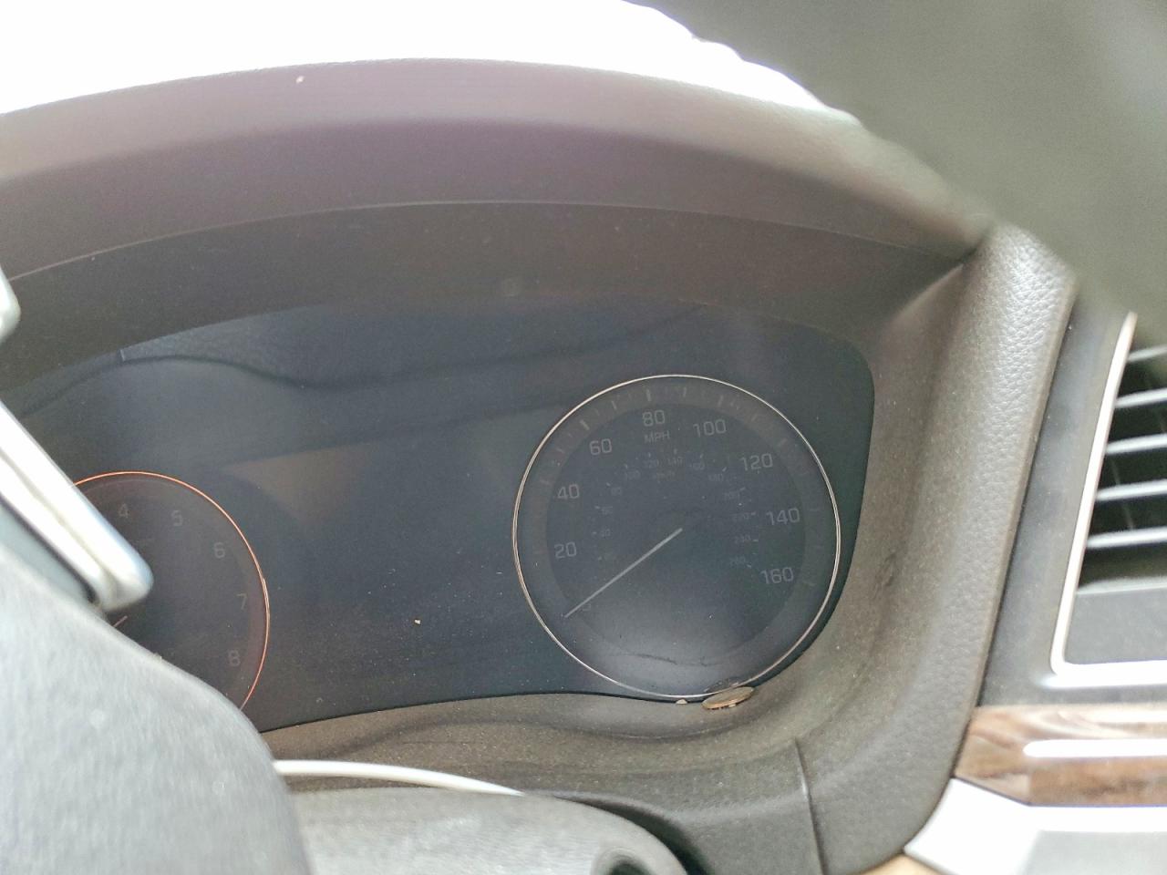 2015 HYUNDAI GENESIS 3.8L photo 9