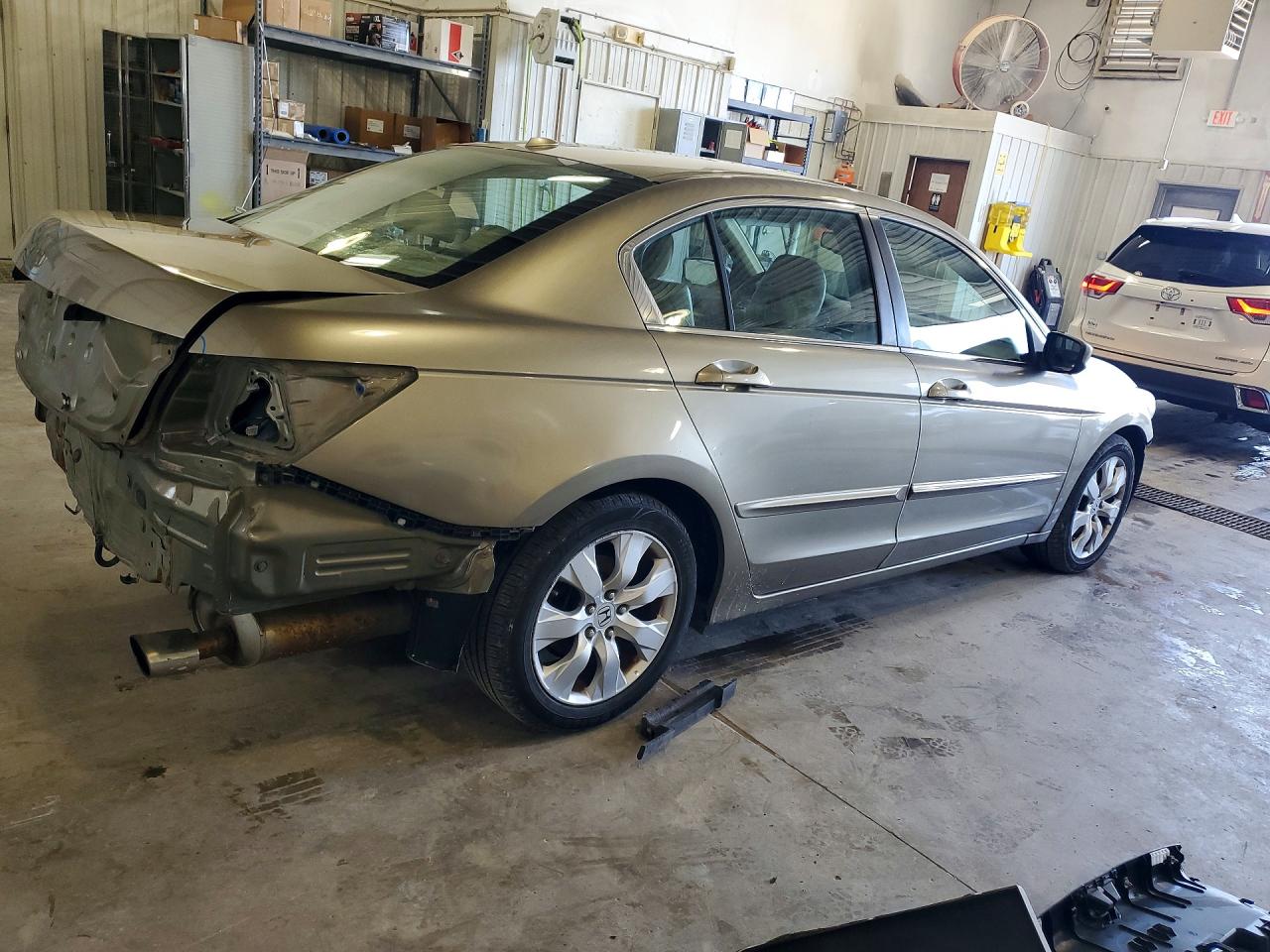 2009 HONDA ACCORD EXL photo 5