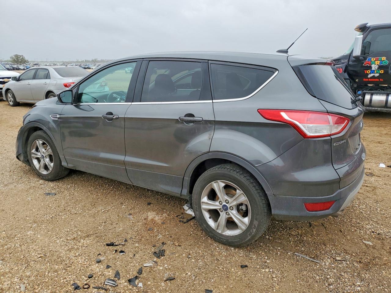2015 FORD ESCAPE SE photo 2